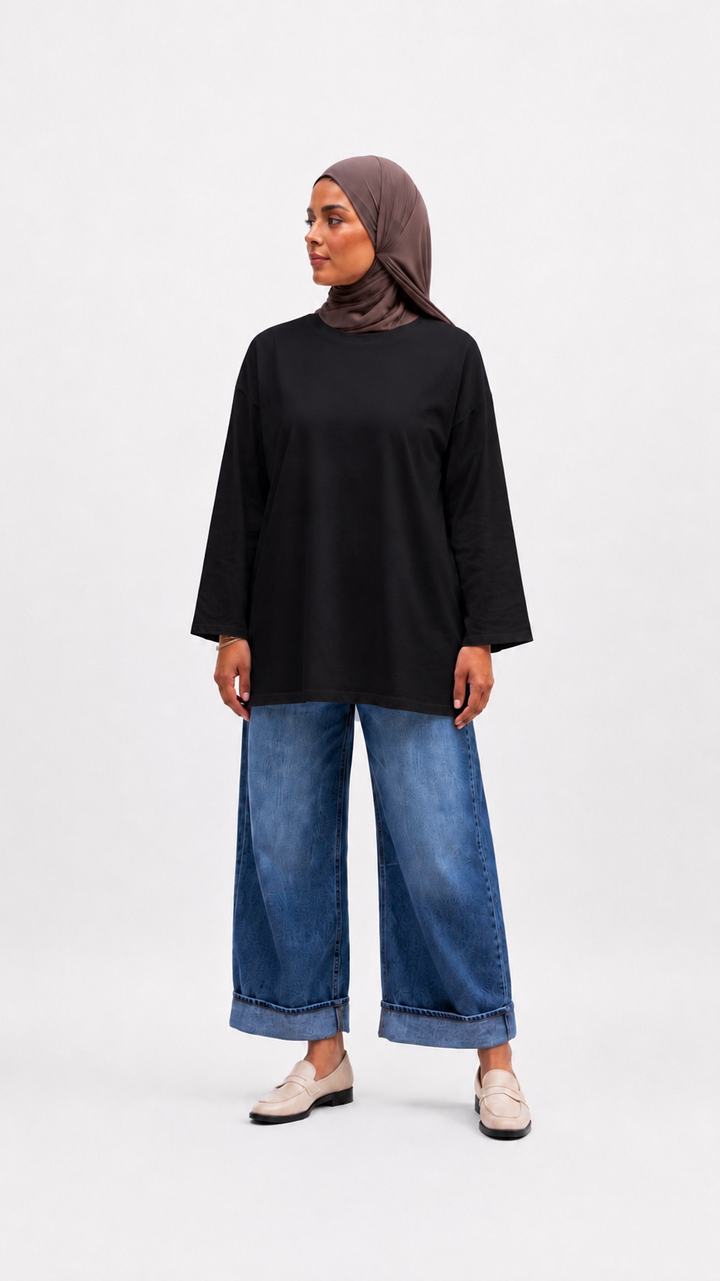 Black T-shirt